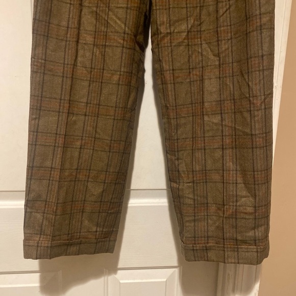 Hiltl 100% Virgin Wool Plaid Dress Pants Men’s Size 34/38- 29inch inseam - Picture 2 of 9